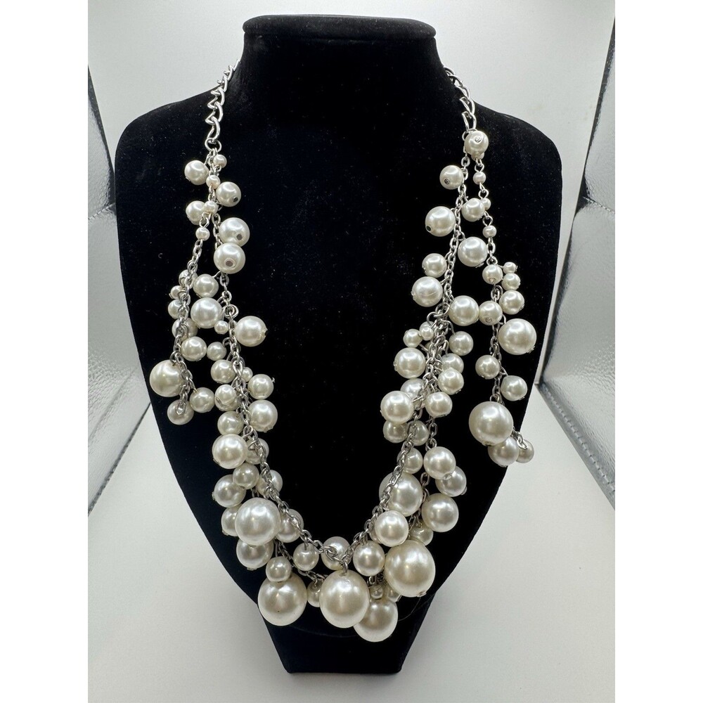 Silver Tone Oval Link Chain Layered White Imitation Pearl Statement Necklace